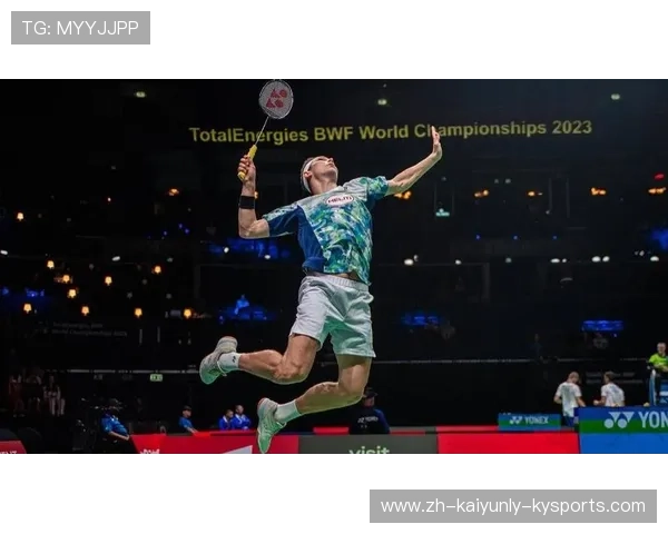 羽毛球杀球肌肉